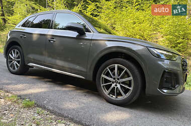 Внедорожник / Кроссовер Audi SQ5 2022 в 