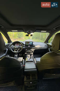 Внедорожник / Кроссовер Audi SQ5 2022 в 