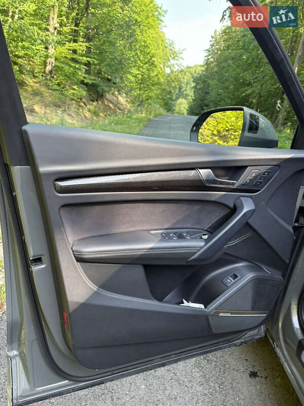 Внедорожник / Кроссовер Audi SQ5 2022 в Львове