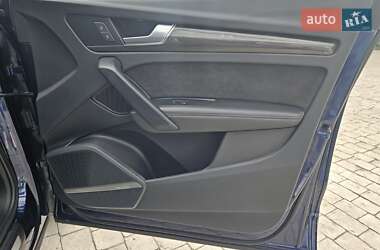 Позашляховик / Кросовер Audi SQ5 2019 в 