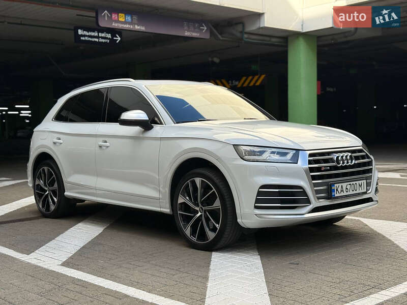 Audi SQ5 2019