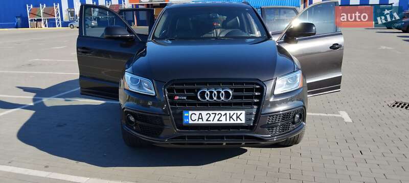 Внедорожник / Кроссовер Audi SQ5 2016 в Умани