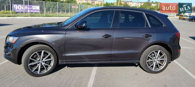 Внедорожник / Кроссовер Audi SQ5 2016 в Умани