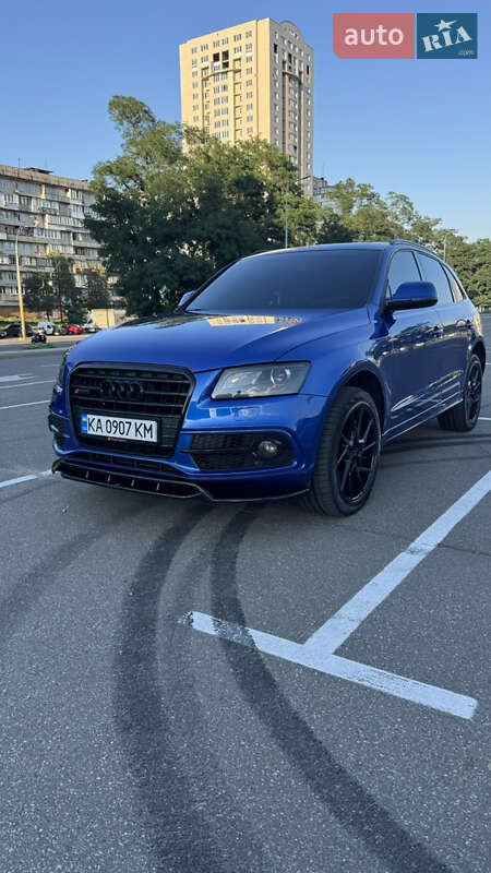 Внедорожник / Кроссовер Audi SQ5 2016 в Киеве