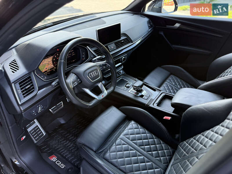 Внедорожник / Кроссовер Audi SQ5 2018 в Львове