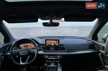 Внедорожник / Кроссовер Audi SQ5 2018 в 