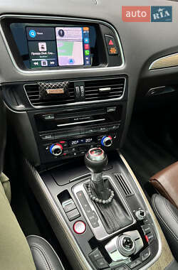 Внедорожник / Кроссовер Audi SQ5 2015 в 