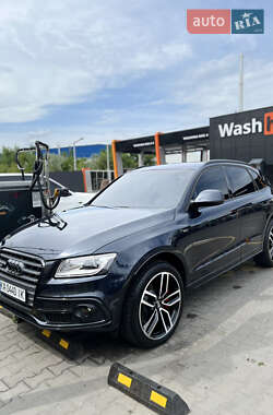 Внедорожник / Кроссовер Audi SQ5 2015 в Киеве