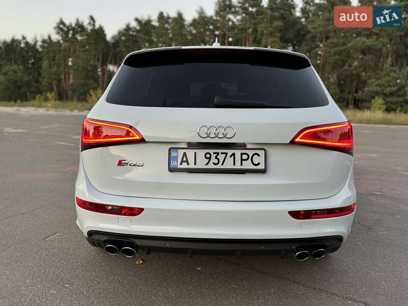 Внедорожник / Кроссовер Audi SQ5 2015 в Киеве