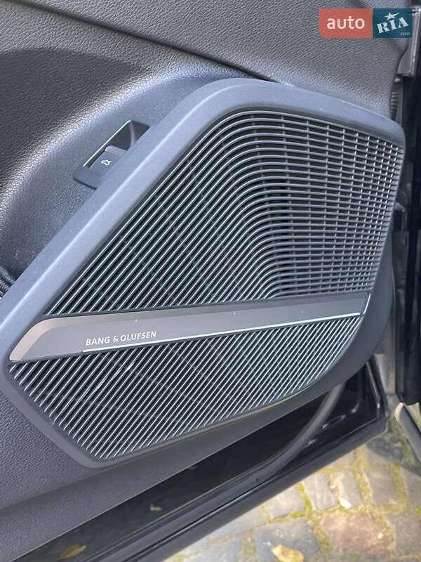 Внедорожник / Кроссовер Audi SQ5 2019 в Львове фото 67 Внедорожник / Кроссовер Audi SQ5 2019 в Львове