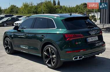 Внедорожник / Кроссовер Audi SQ5 2017 в 