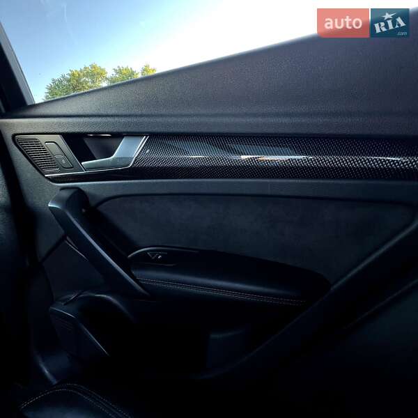 Внедорожник / Кроссовер Audi SQ5 2019 в Чернигове