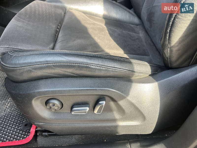 Внедорожник / Кроссовер Audi SQ5 2014 в Киеве фото 31 Внедорожник / Кроссовер Audi SQ5 2014 в Киеве