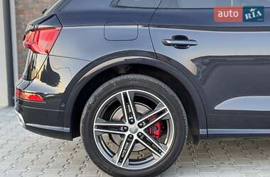 Внедорожник / Кроссовер Audi SQ5 2020 в 