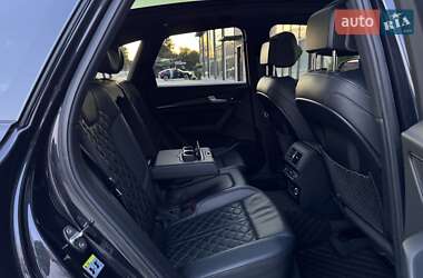 Внедорожник / Кроссовер Audi SQ5 2020 в 