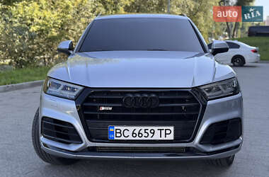Внедорожник / Кроссовер Audi SQ5 2017 в 