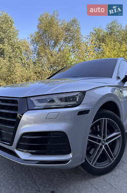 Внедорожник / Кроссовер Audi SQ5 2017 в 