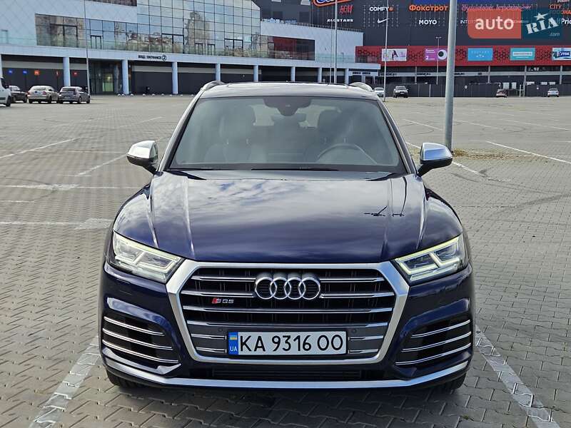 Внедорожник / Кроссовер Audi SQ5 2018 в Киеве