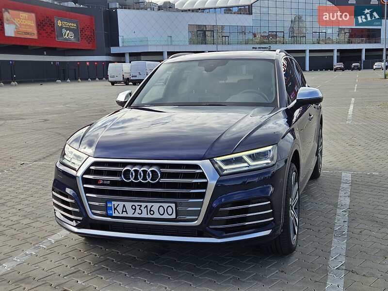 Внедорожник / Кроссовер Audi SQ5 2018 в Киеве