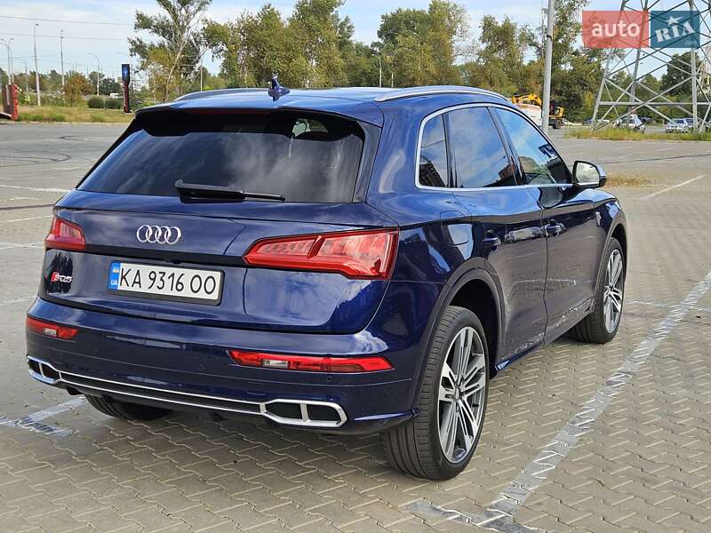 Внедорожник / Кроссовер Audi SQ5 2018 в Киеве