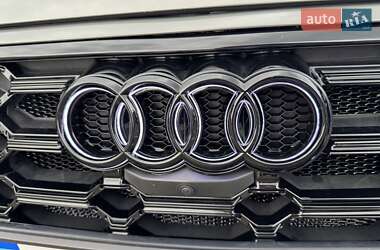 Внедорожник / Кроссовер Audi SQ5 2023 в 