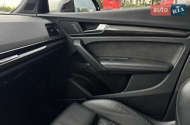 Внедорожник / Кроссовер Audi SQ5 2023 в 