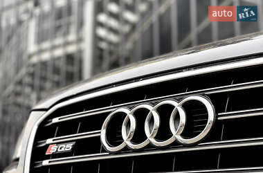 Внедорожник / Кроссовер Audi SQ5 2013 в 