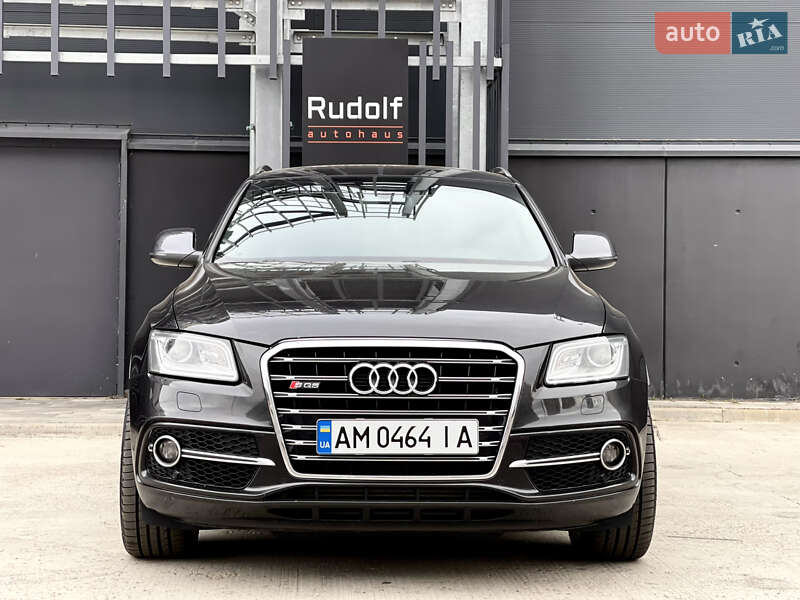 Внедорожник / Кроссовер Audi SQ5 2013 в Киеве