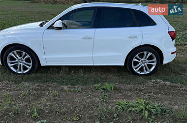 Внедорожник / Кроссовер Audi SQ5 2015 в 