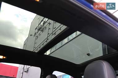 Внедорожник / Кроссовер Audi SQ5 2016 в 