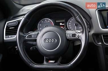 Внедорожник / Кроссовер Audi SQ5 2016 в 