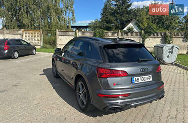 Позашляховик / Кросовер Audi SQ5 2017 в 