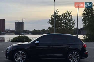 Внедорожник / Кроссовер Audi SQ5 2017 в 
