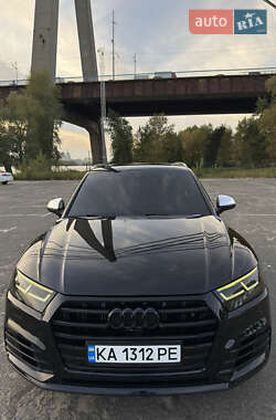Внедорожник / Кроссовер Audi SQ5 2017 в 