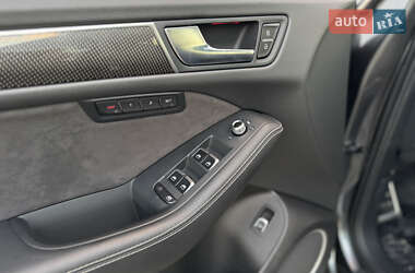Внедорожник / Кроссовер Audi SQ5 2015 в 