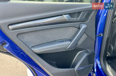Внедорожник / Кроссовер Audi SQ5 2021 в 