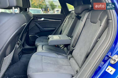 Внедорожник / Кроссовер Audi SQ5 2021 в 
