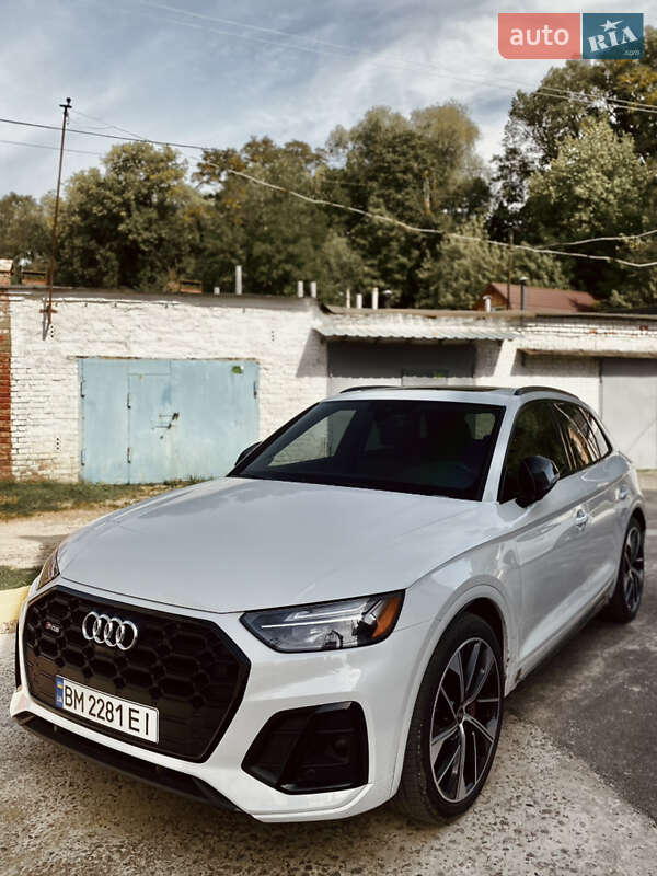 Внедорожник / Кроссовер Audi SQ5 2020 в Сумах