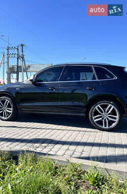 Внедорожник / Кроссовер Audi SQ5 2014 в 