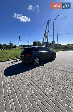 Внедорожник / Кроссовер Audi SQ5 2014 в 