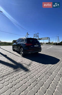 Внедорожник / Кроссовер Audi SQ5 2014 в 