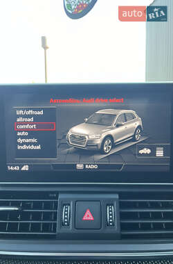Внедорожник / Кроссовер Audi SQ5 2018 в 