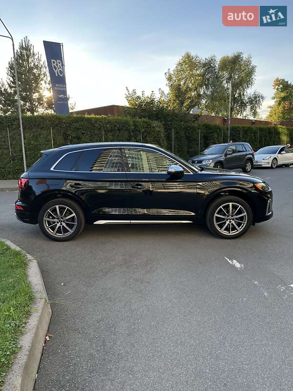 Внедорожник / Кроссовер Audi SQ5 2022 в Киеве