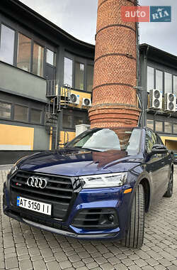 Внедорожник / Кроссовер Audi SQ5 2020 в 