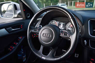 Внедорожник / Кроссовер Audi SQ5 2014 в 
