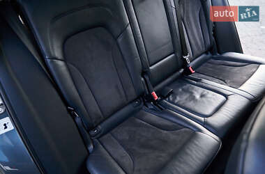 Внедорожник / Кроссовер Audi SQ5 2014 в 
