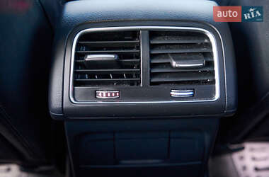 Внедорожник / Кроссовер Audi SQ5 2014 в 