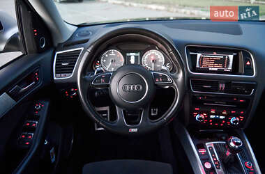 Внедорожник / Кроссовер Audi SQ5 2014 в 