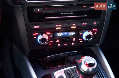 Внедорожник / Кроссовер Audi SQ5 2014 в 
