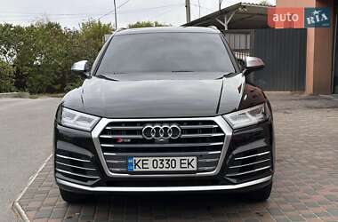 Внедорожник / Кроссовер Audi SQ5 2017 в 